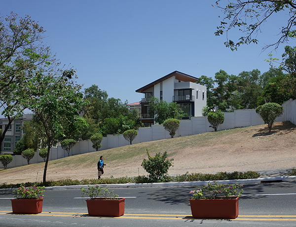 R0011133